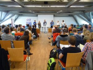 Abschlussrunde Vortrag und Publikum